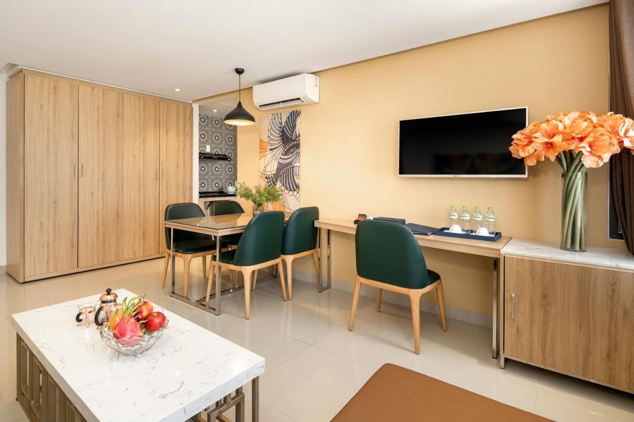 Bella Merry Hotel And Apartment Da Nang Exterior photo