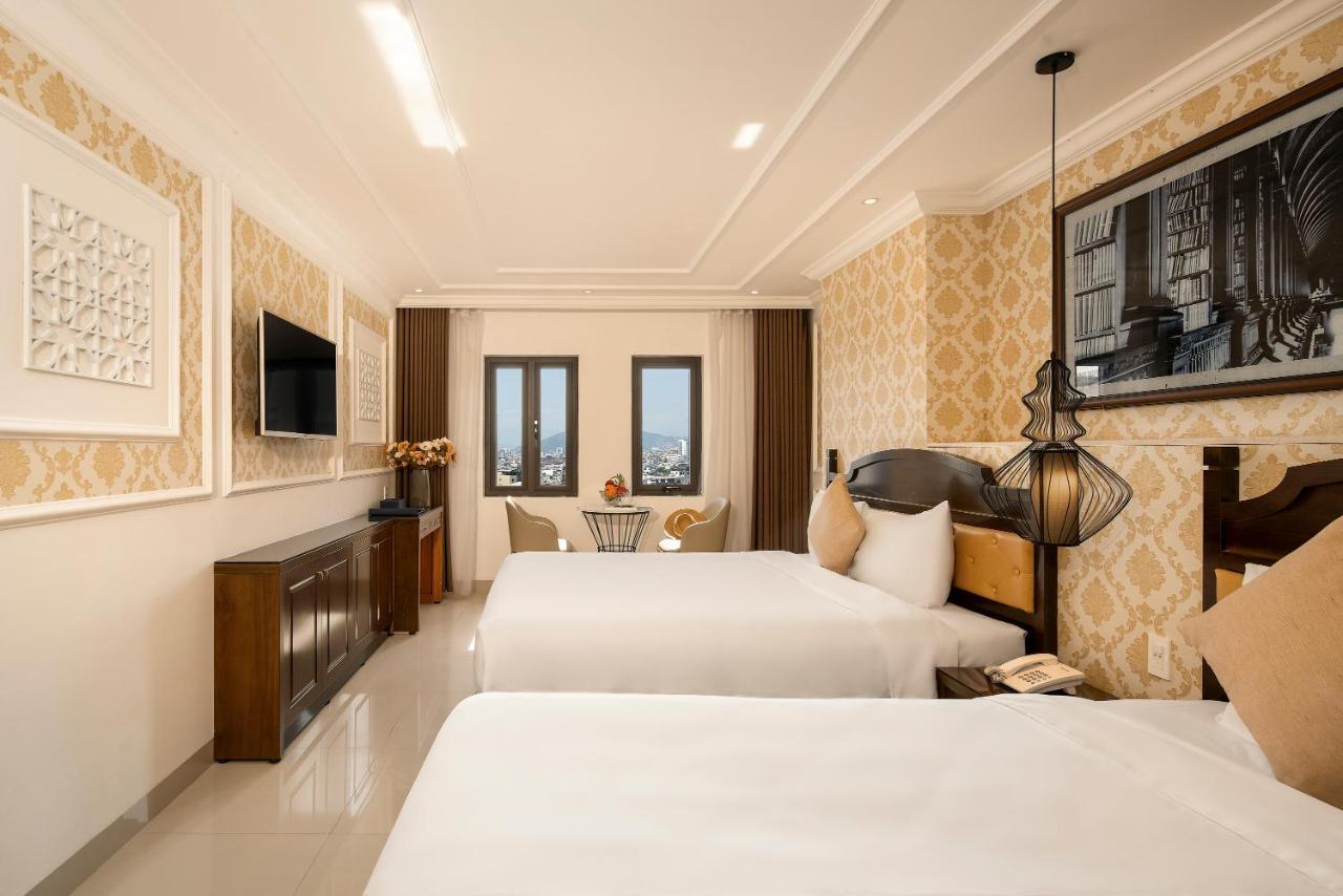 Bella Merry Hotel And Apartment Da Nang Exterior photo